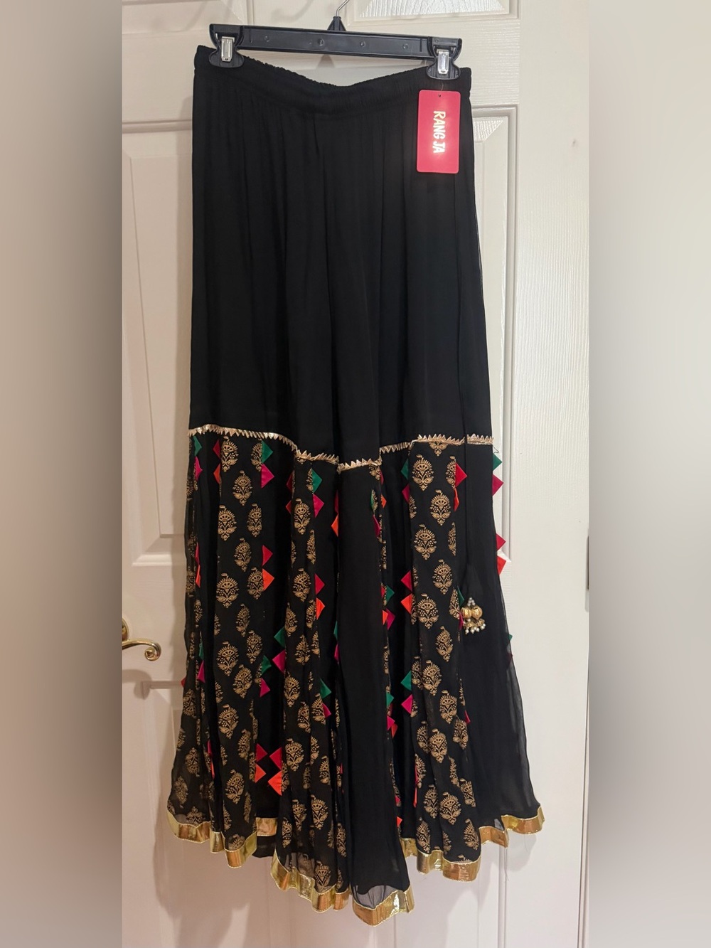 NWT Black Maxi Wide Leg Pants with Gold Motif and Colorful Trim. Size L
